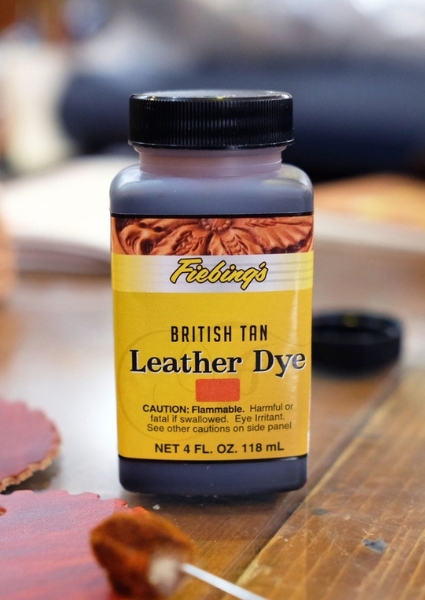 Fiebing Leather Dye 425x600